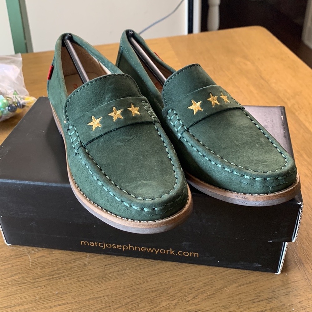 NWT Madison Women’s Loafer 5.5 Forest Green